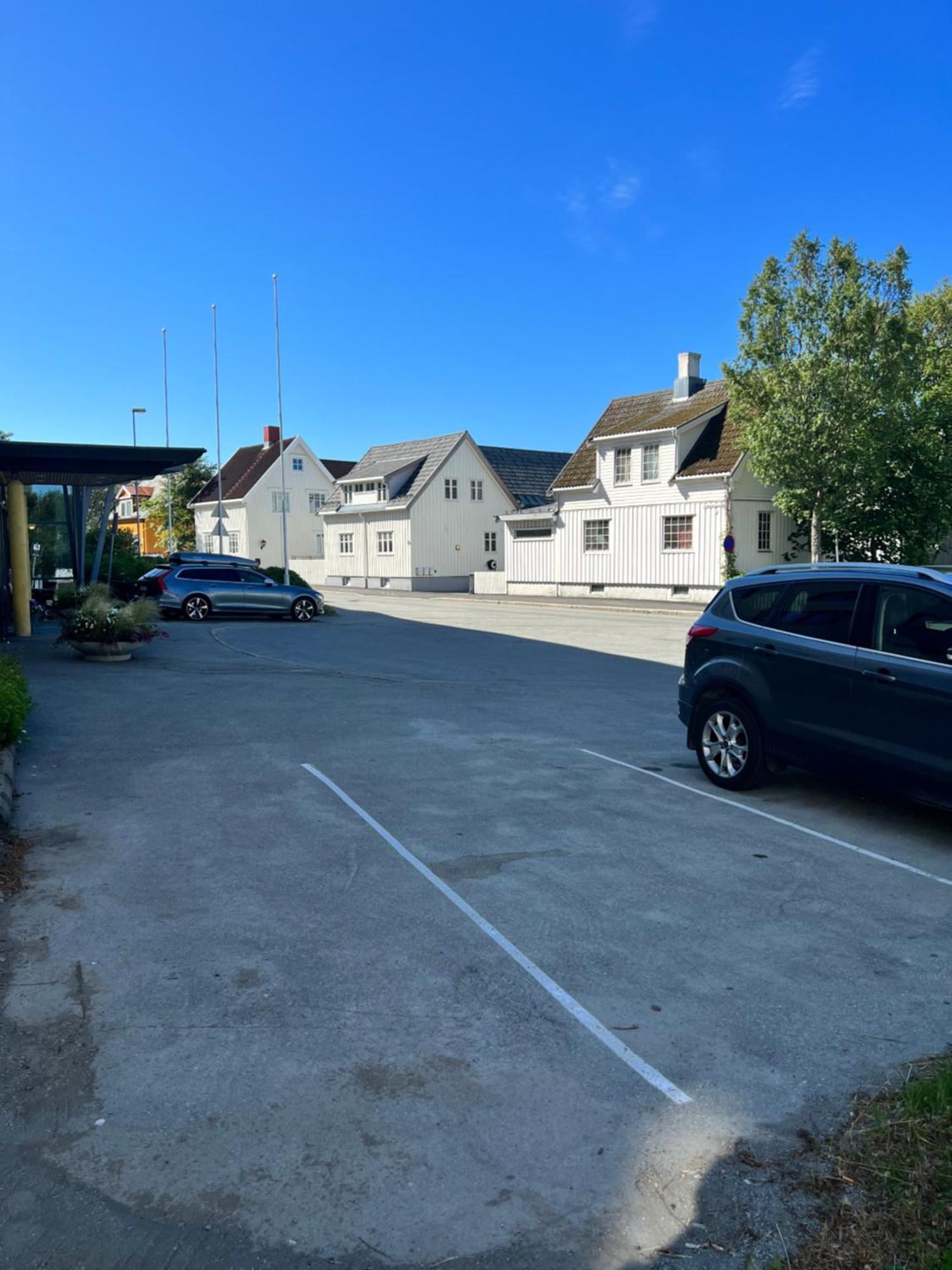 Zefyr Hotel Буде Екстер'єр фото